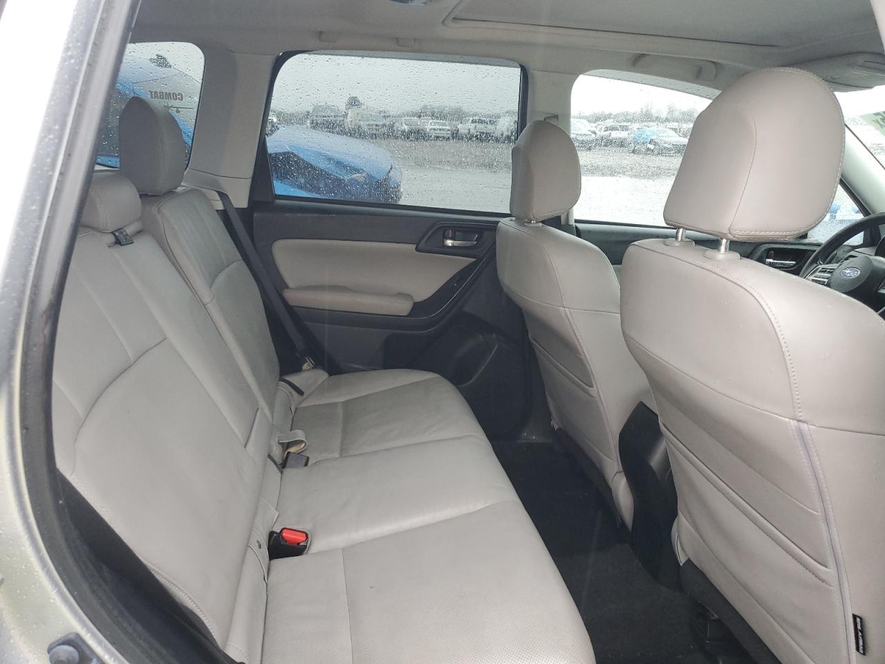 2015 Subaru Forester - Image 11