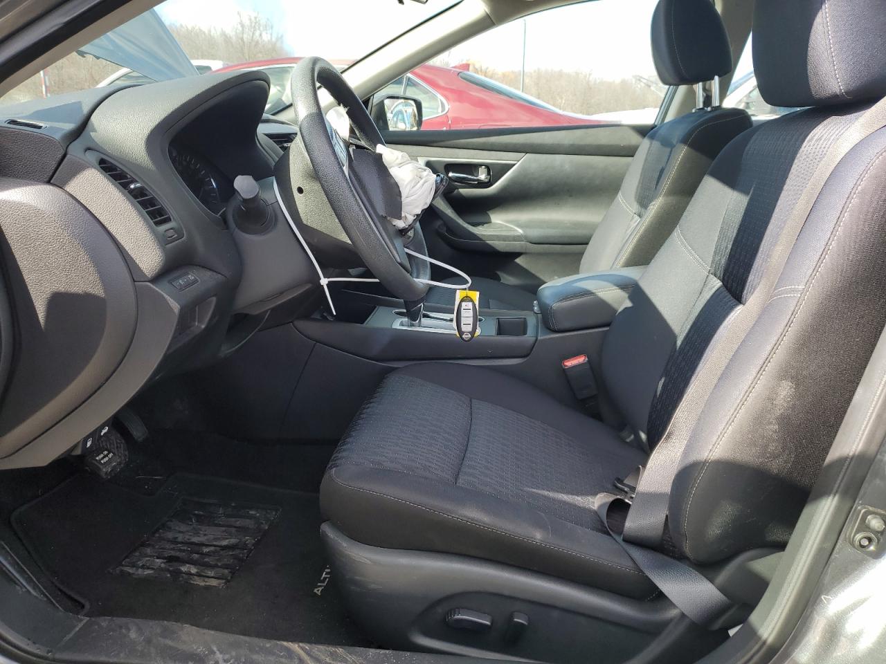 2017 Nissan Altima - Image 7
