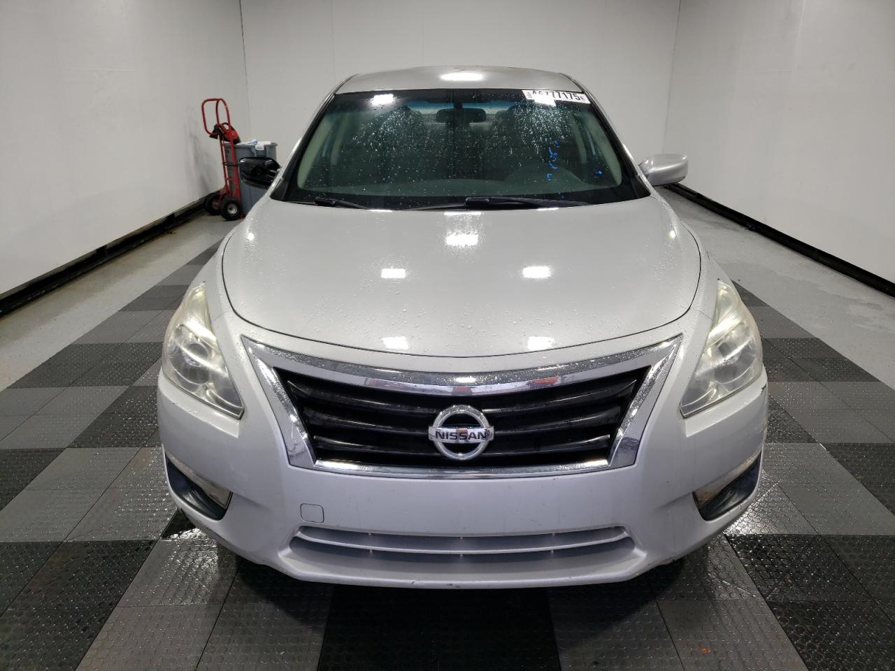 2015 Nissan Altima - Image 5