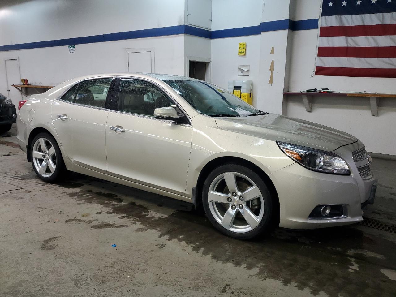 2013 Chevrolet Malibu - Image 4