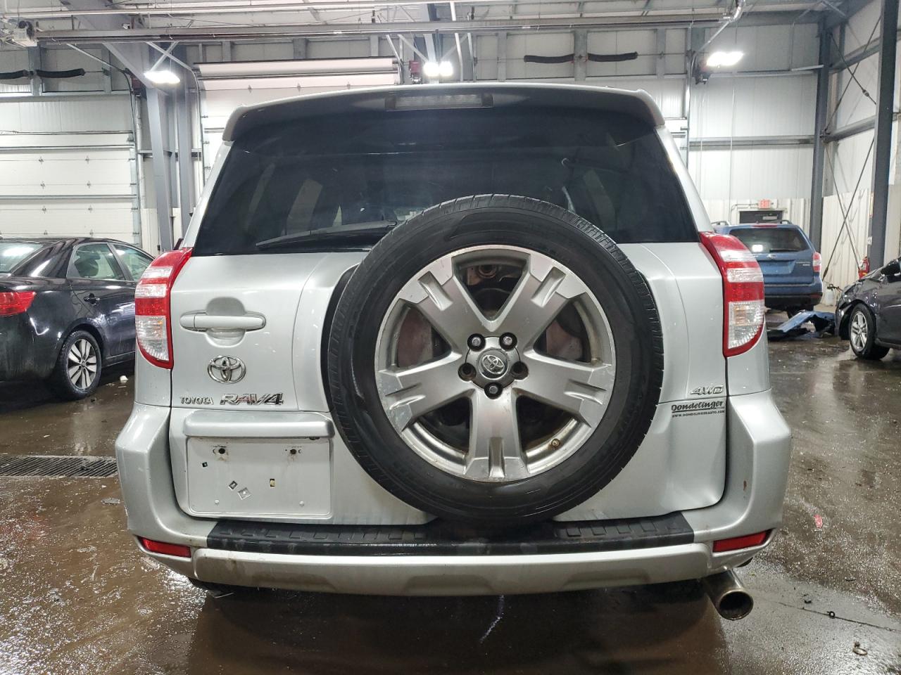 2010 Toyota RAV 4 - Image 6