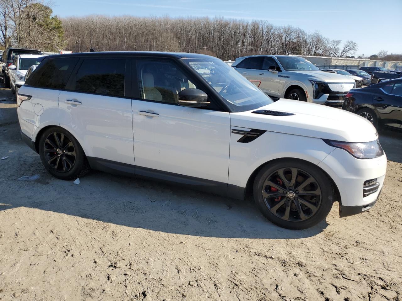 2016 Land Rover Range Rover - Image 4