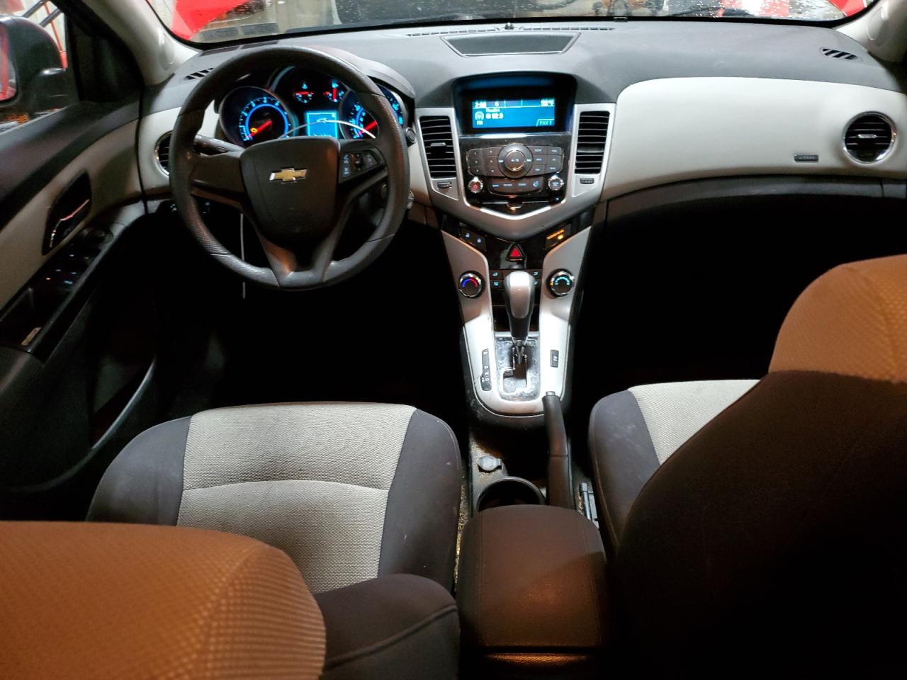 2014 Chevrolet Cruze - Image 8