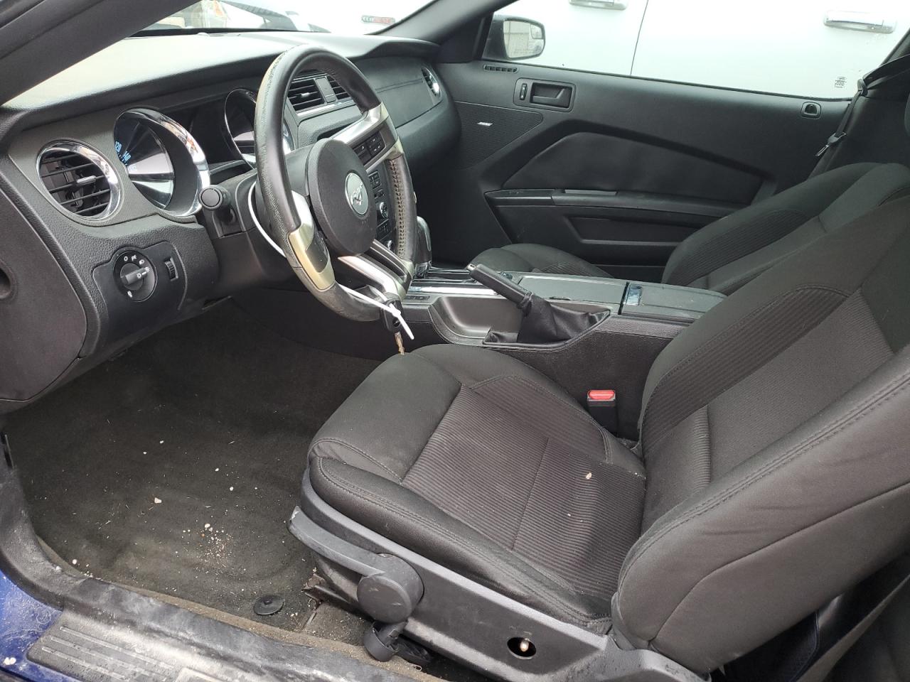2013 Ford Mustang - Image 7