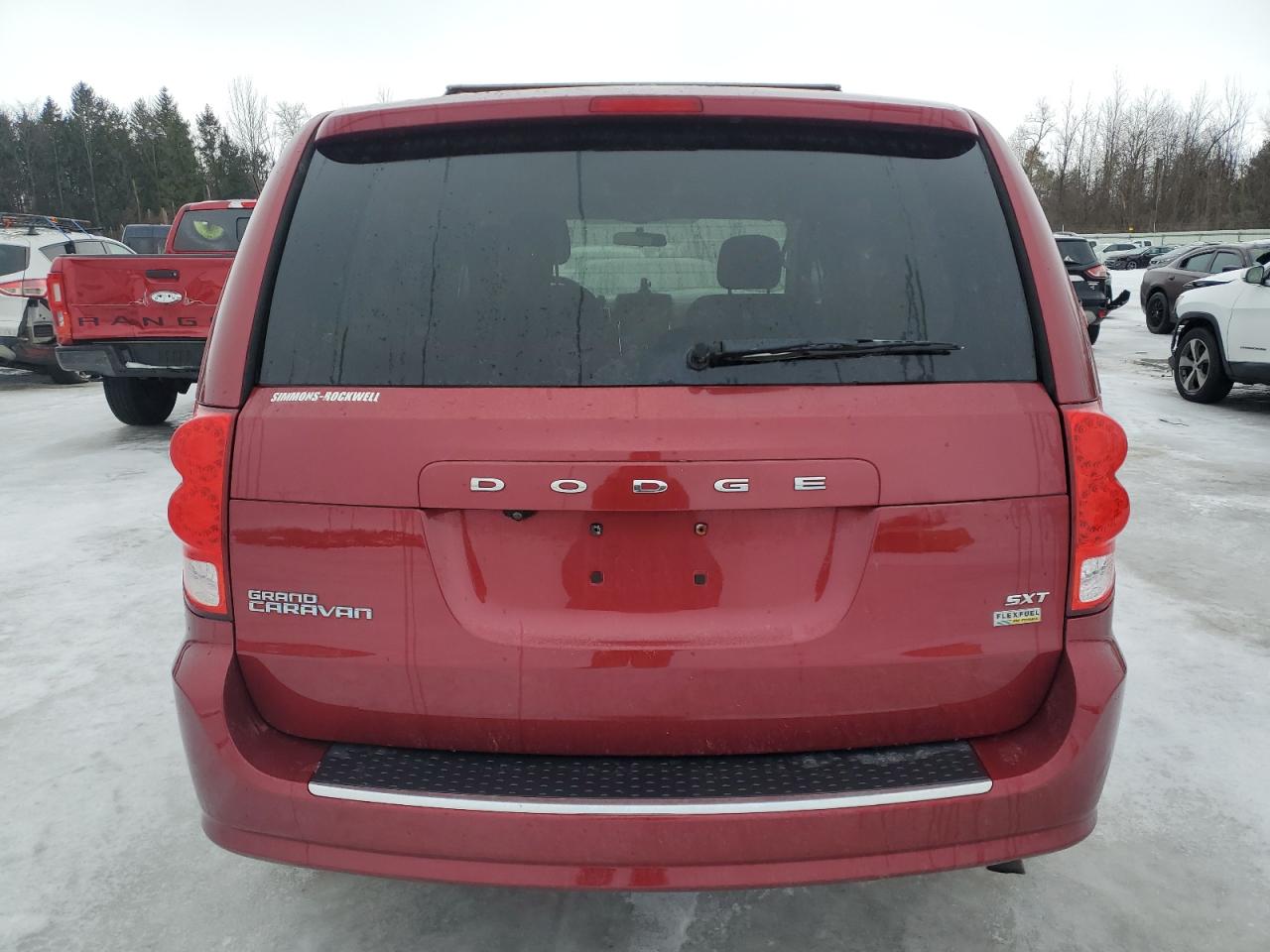 2014 Dodge Caravan - Image 6