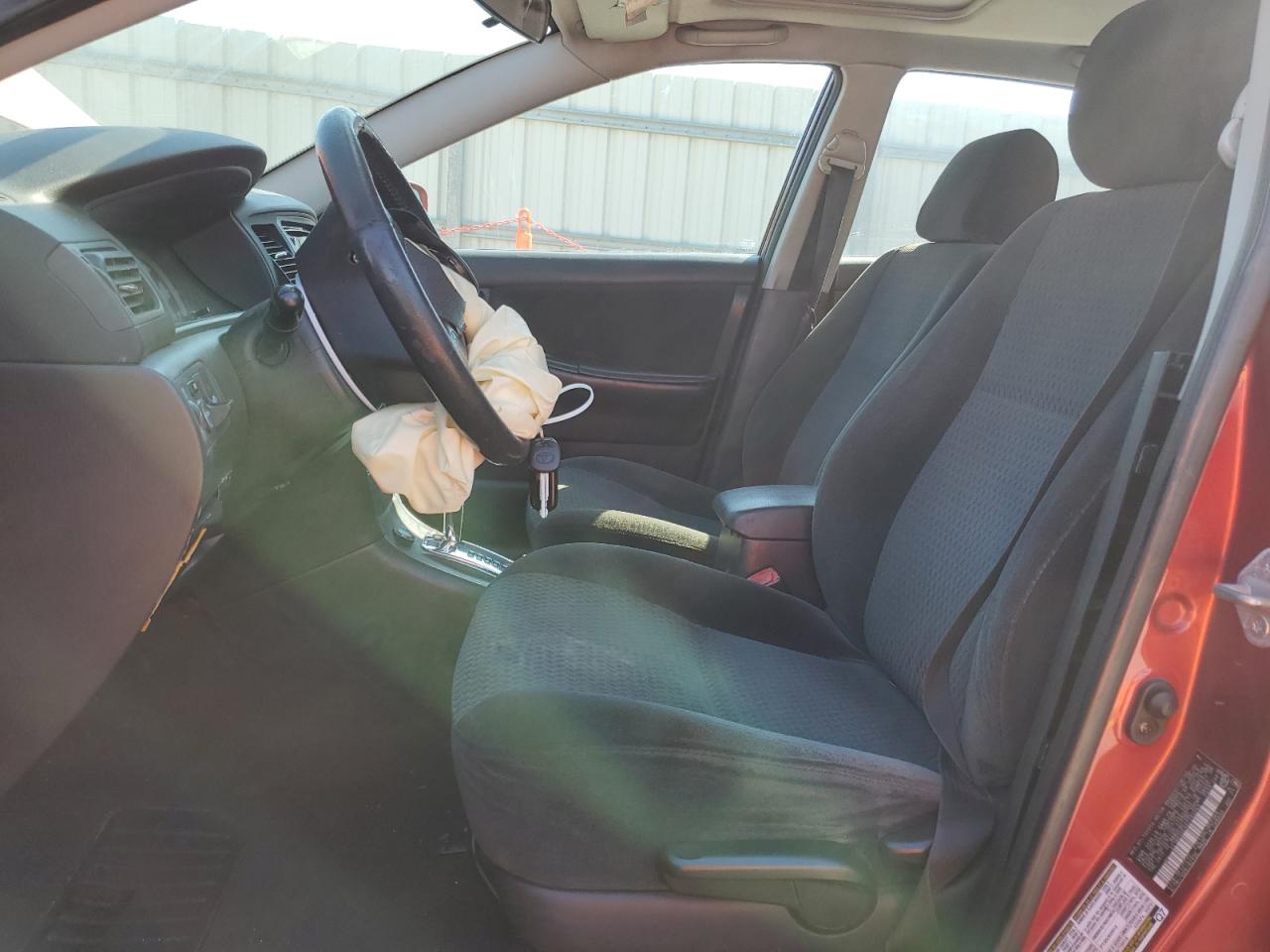 2005 Toyota Corolla - Image 7