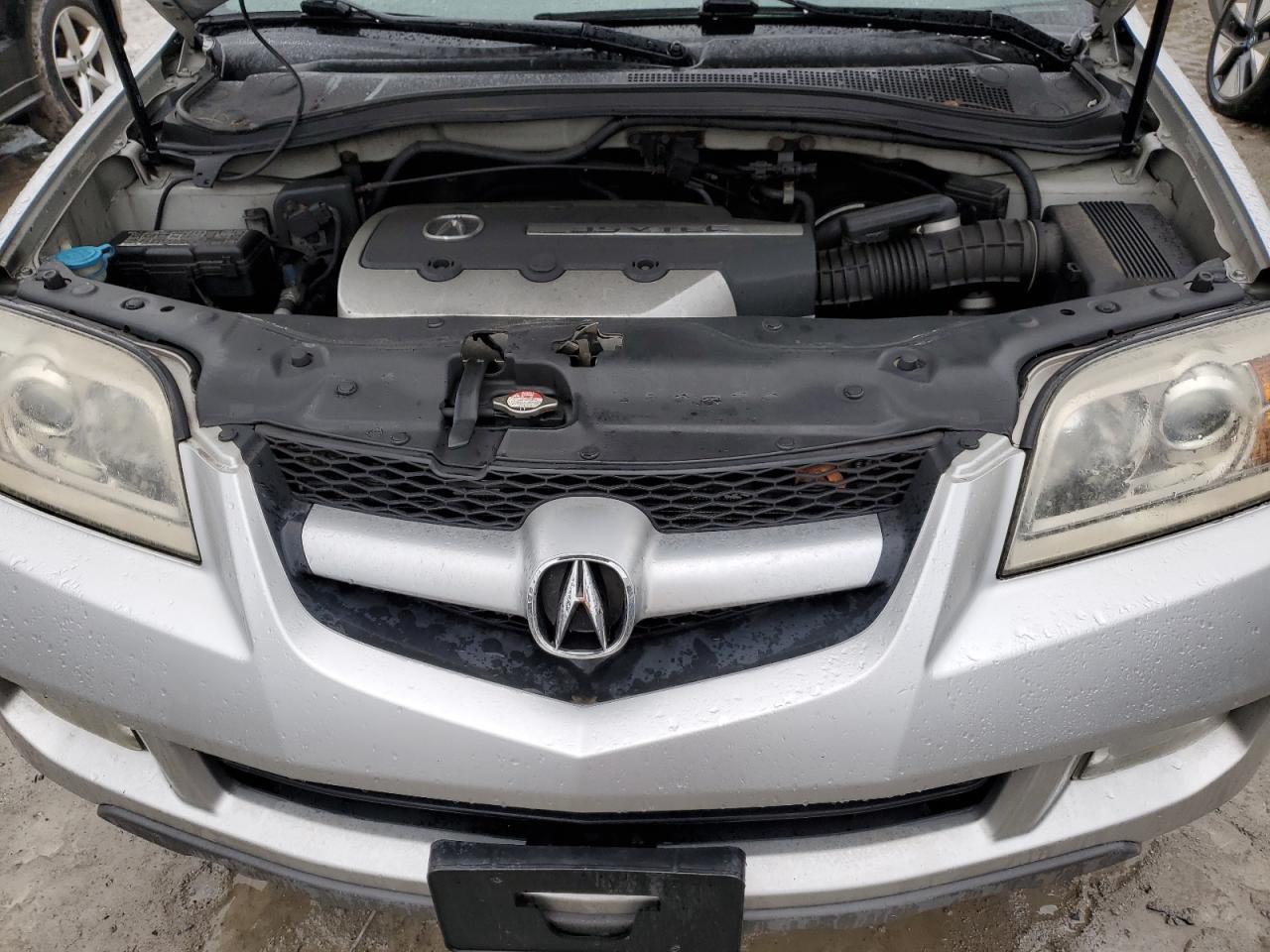 2005 Acura MDX - Image 12