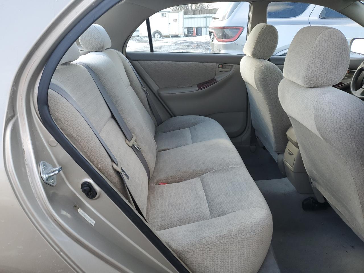2004 Toyota Corolla - Image 10