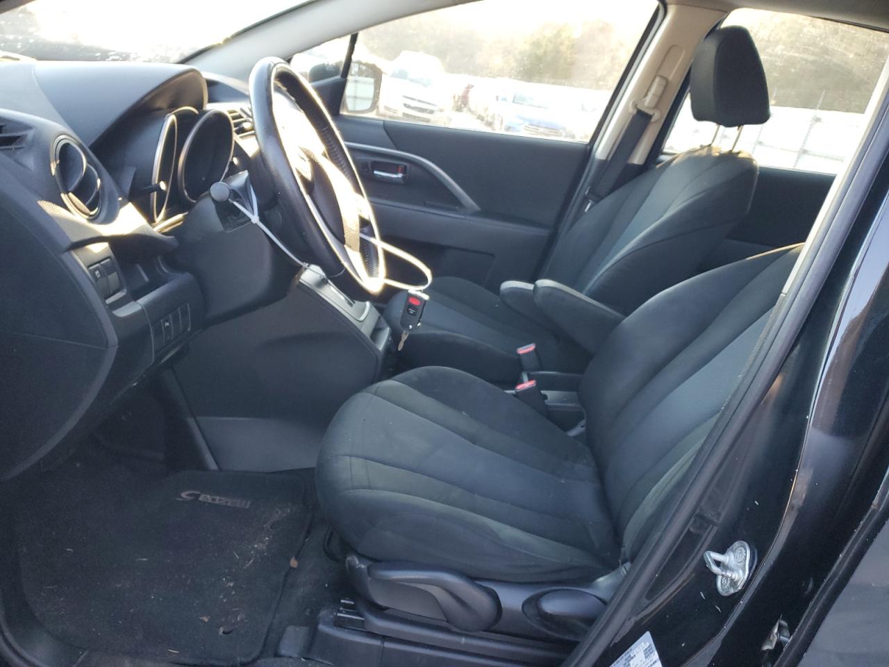 2015 Mazda 5 - Image 7