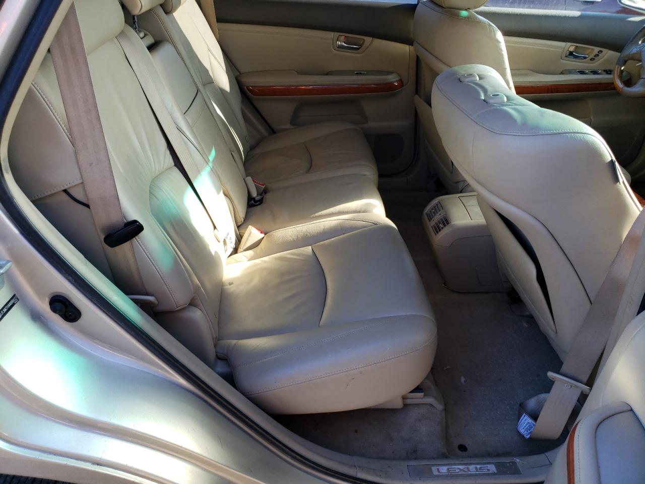 2004 Lexus RX - Image 11