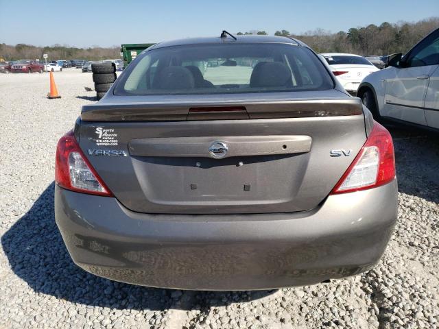  NISSAN VERSA 2014 Szary