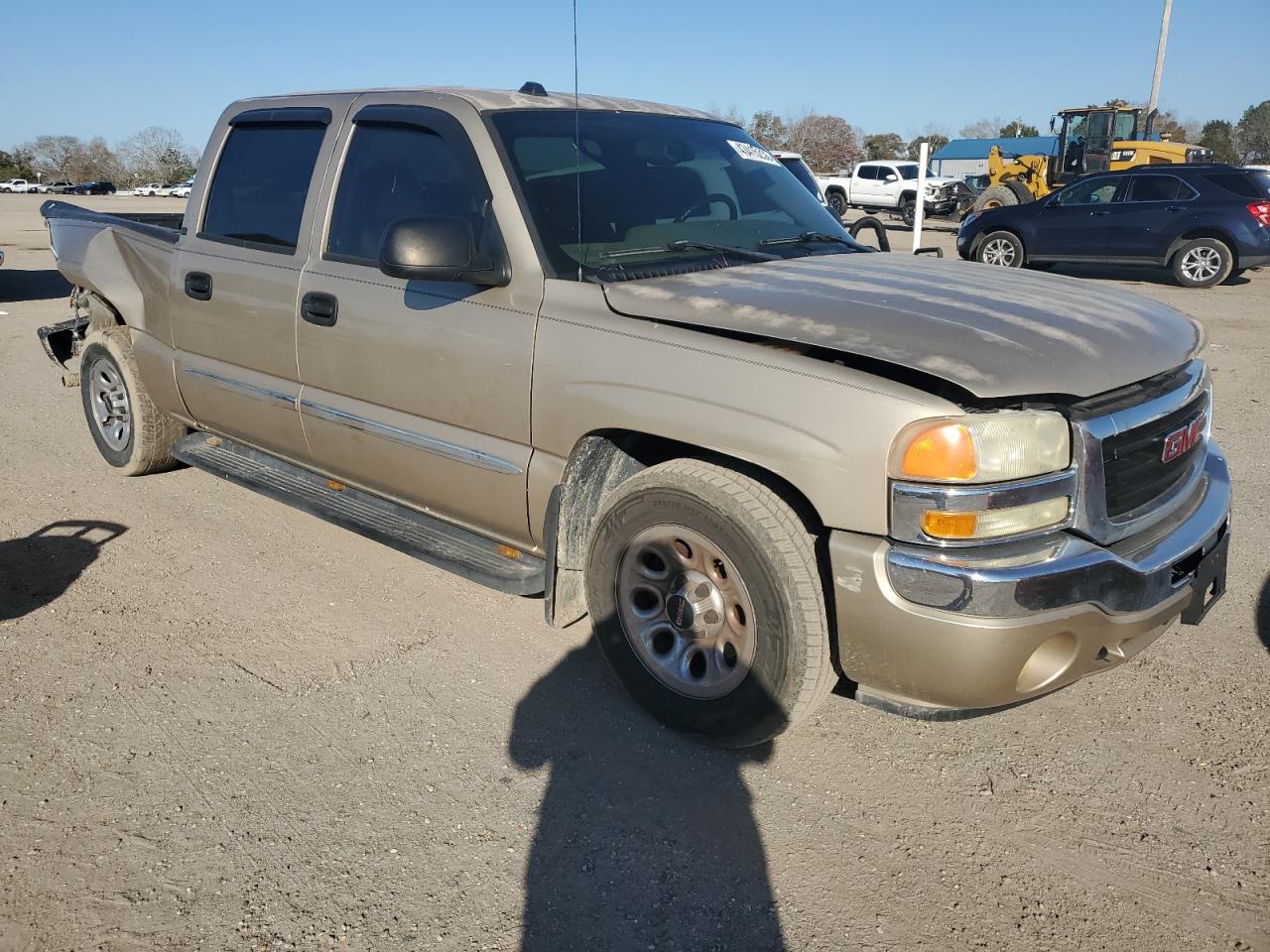 2005 GMC Sierra - Image 4