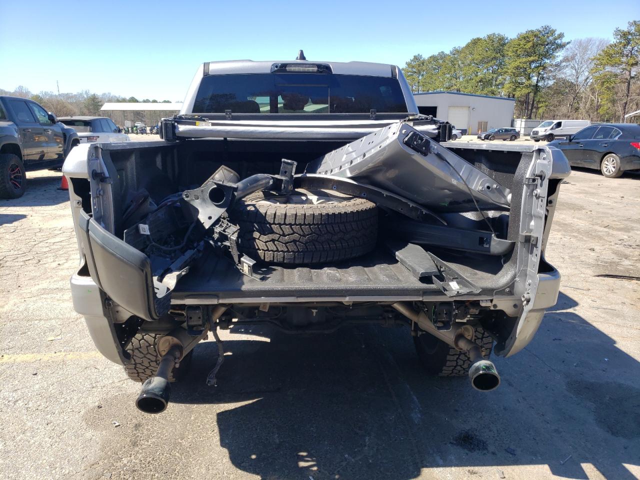 2021 RAM 1500 - Image 6