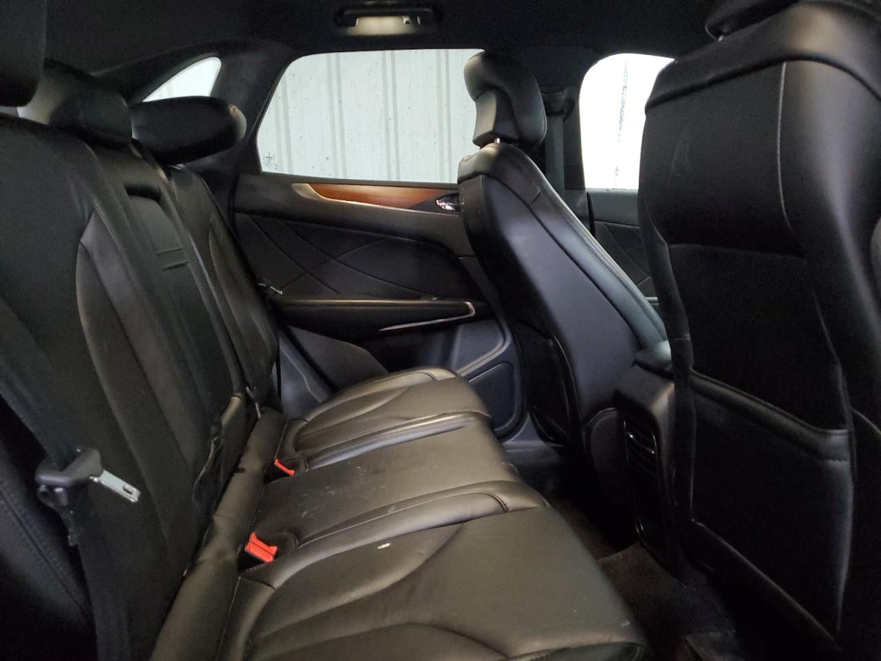 2017 Lincoln MKC - Image 11