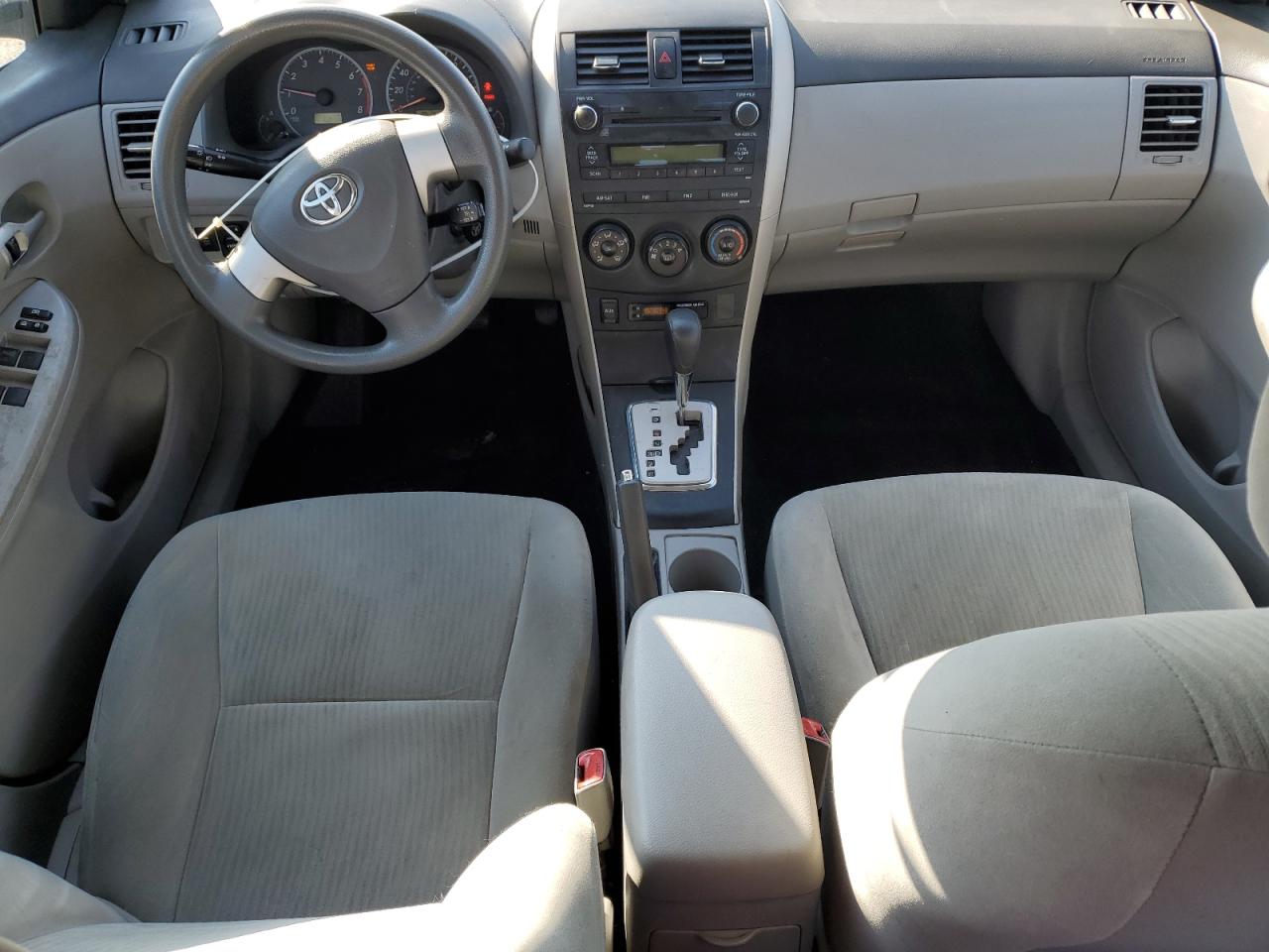 2010 Toyota Corolla - Image 8