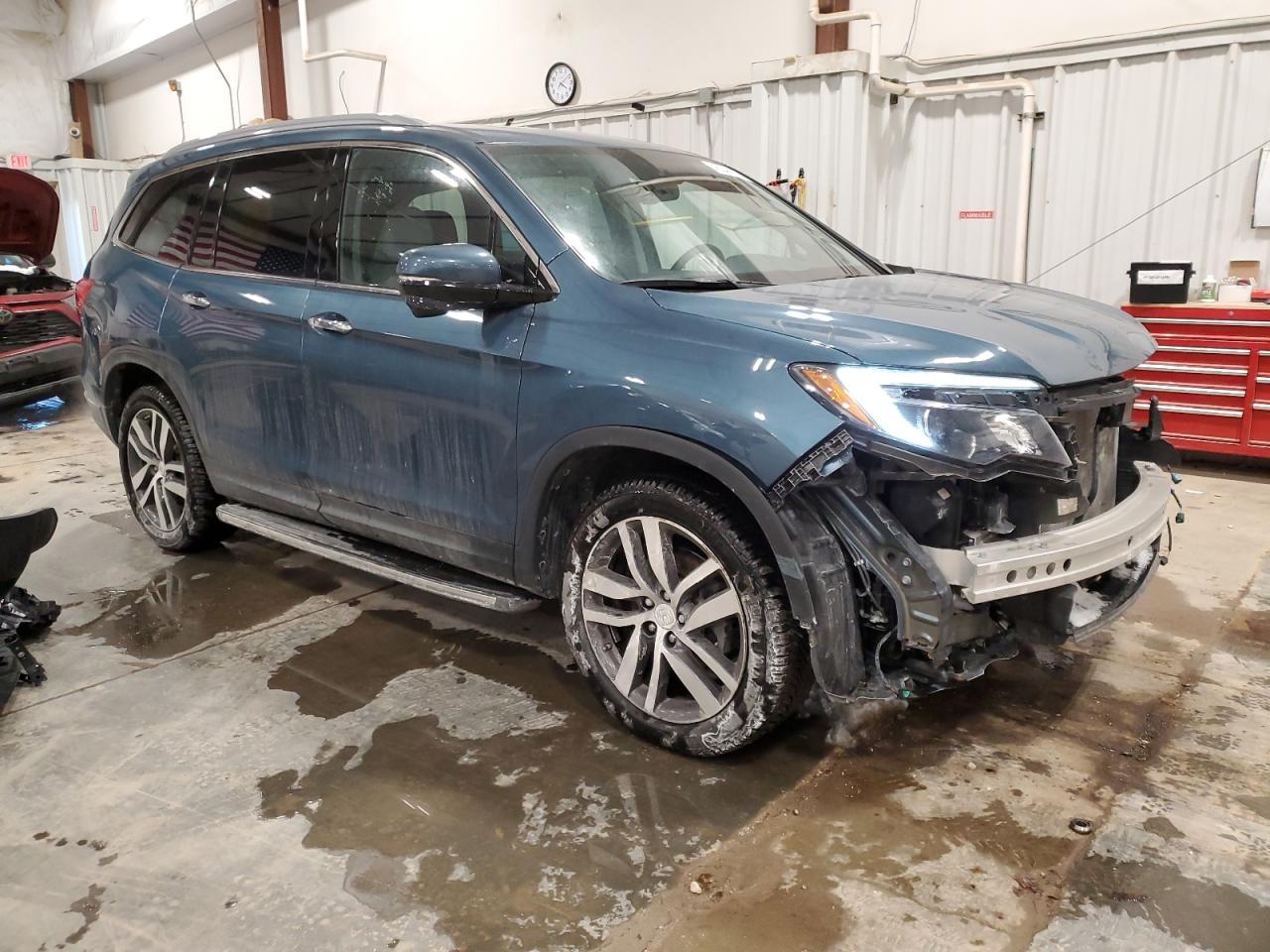 2017 Honda Pilot - Image 4