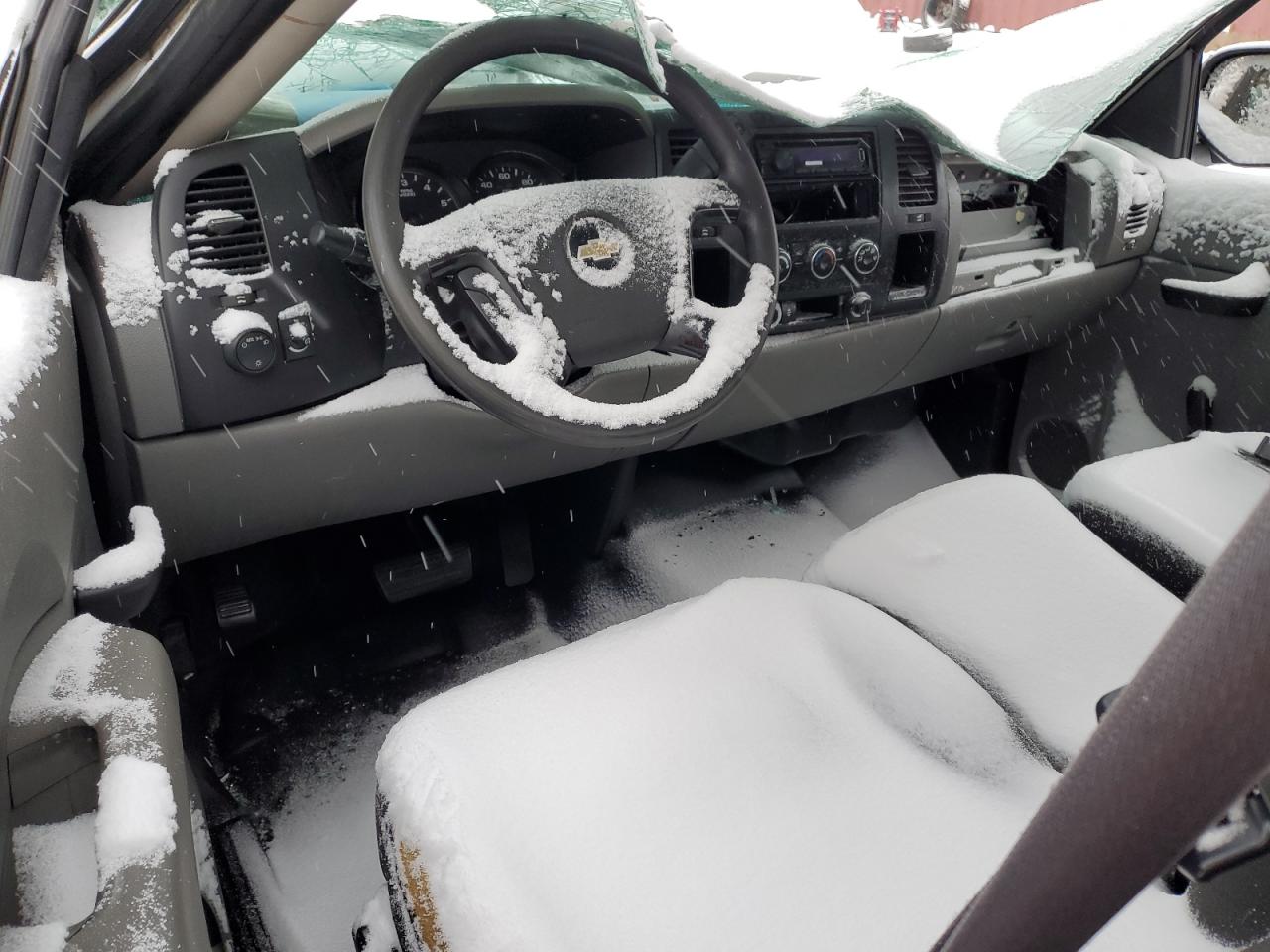2013 Chevrolet Silverado - Image 8