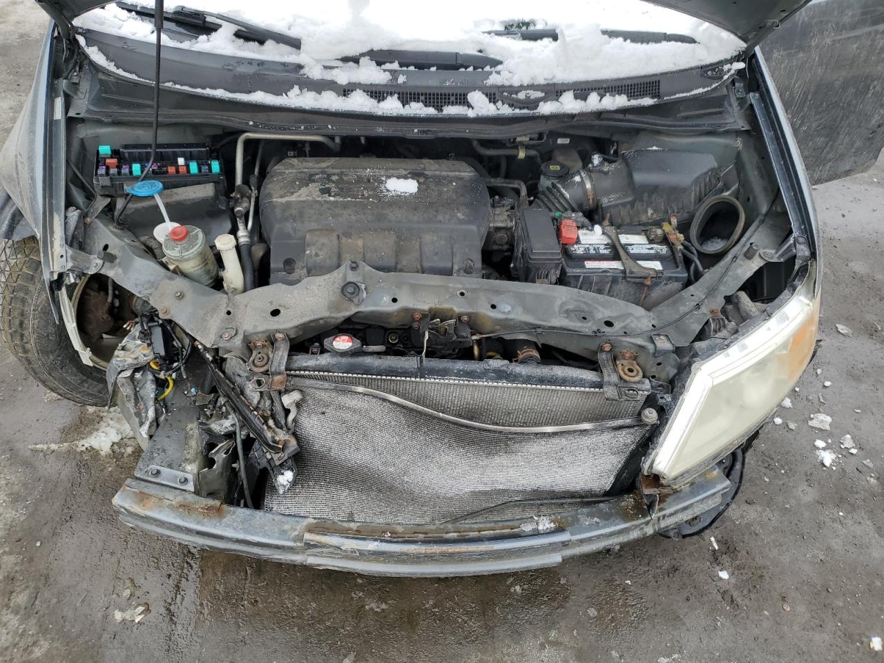 2011 Honda Odyssey - Image 13