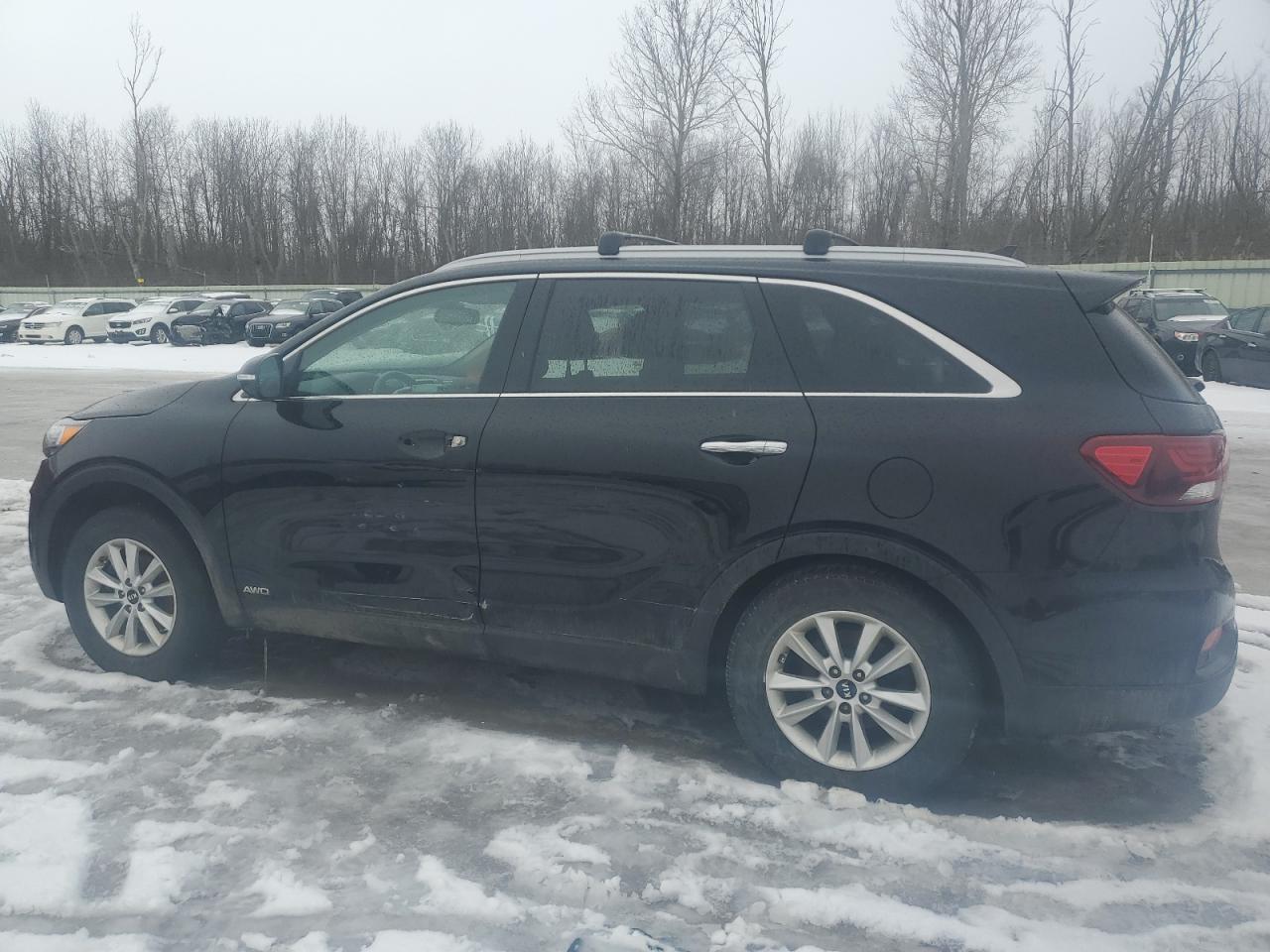 2019 Kia Sorento - Image 2