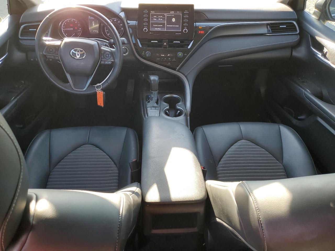 2022 Toyota Camry - Image 8