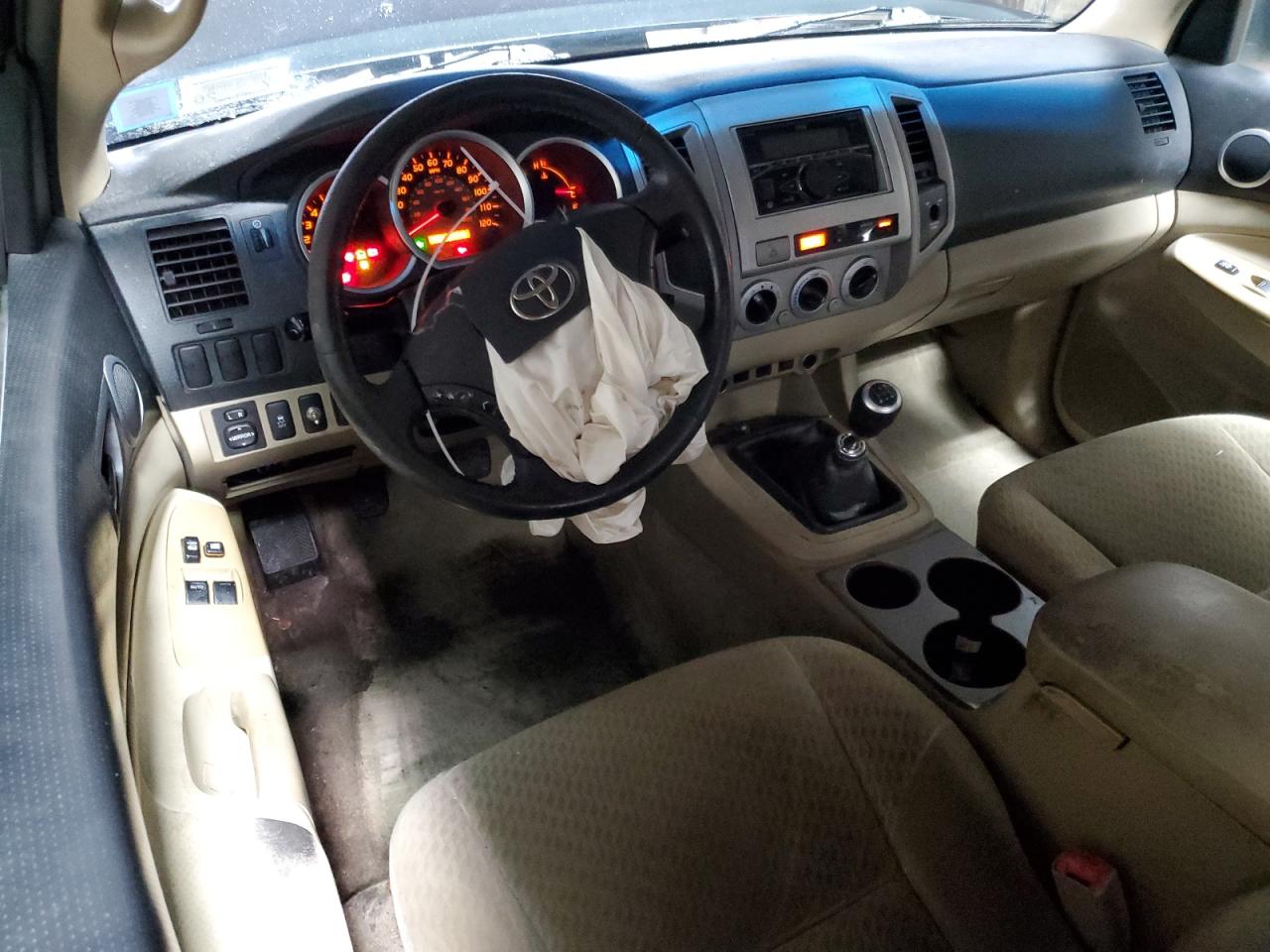 2010 Toyota Tacoma - Image 8