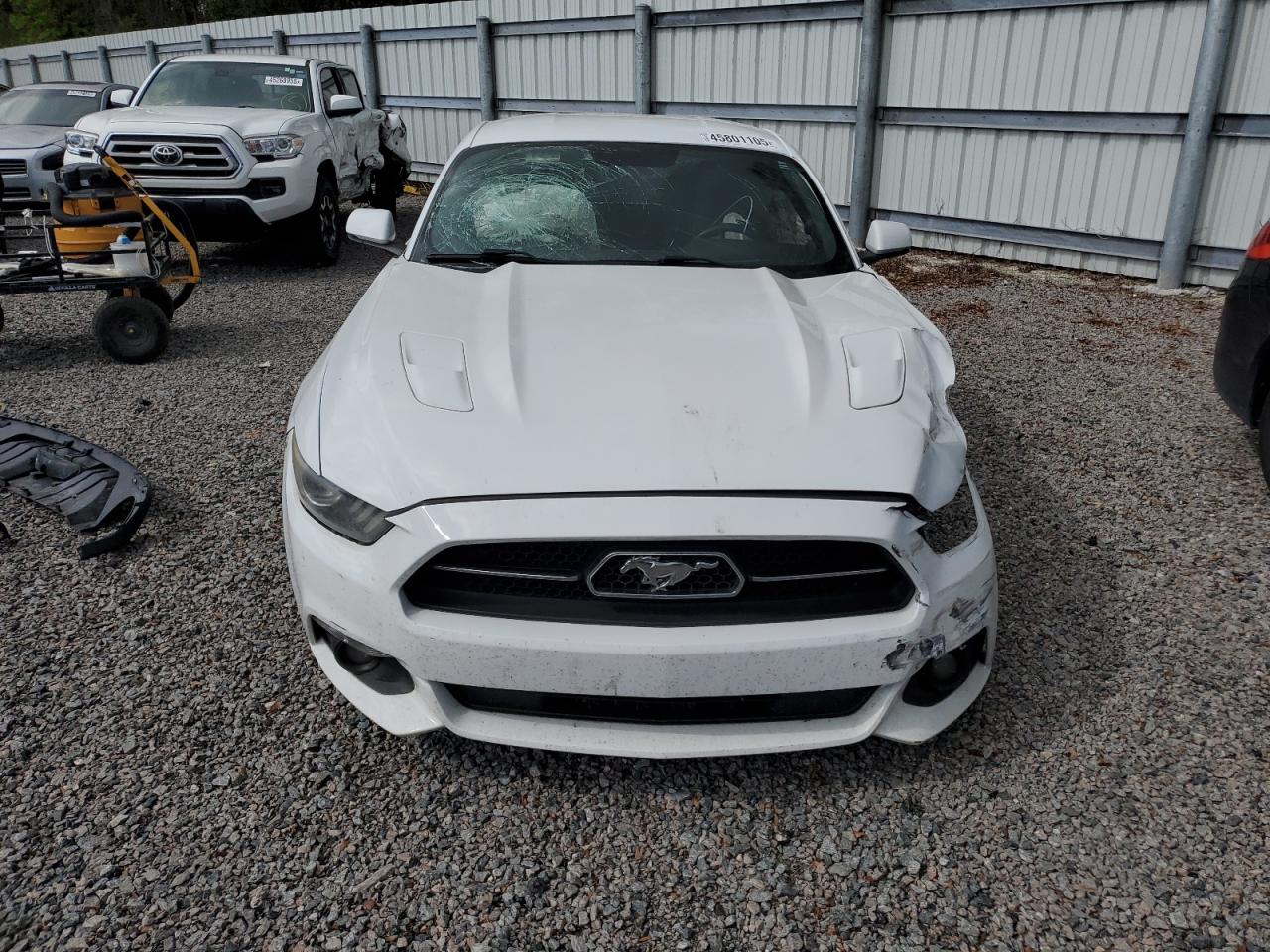 2015 Ford Mustang - Image 5