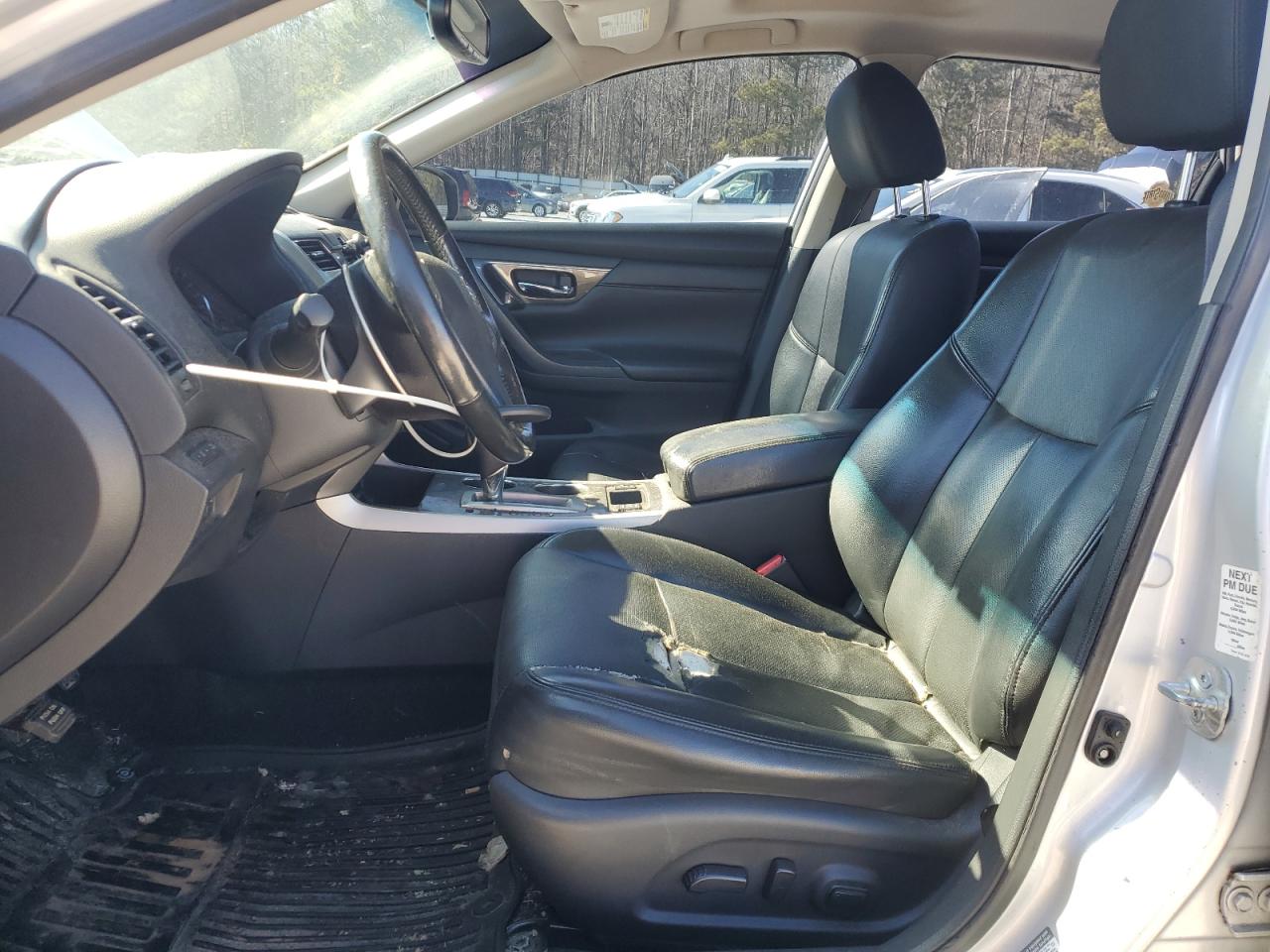 2015 Nissan Altima - Image 7