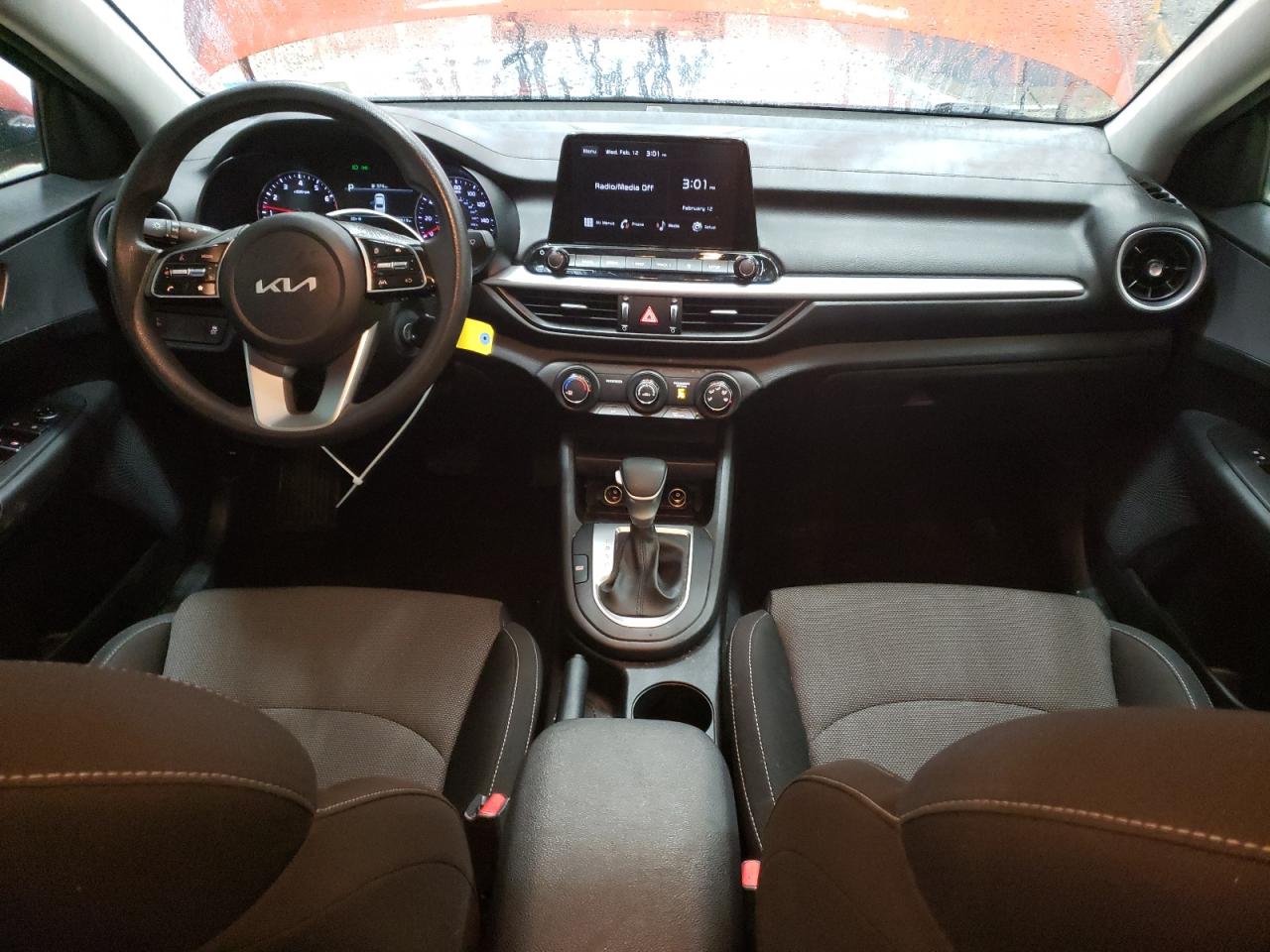 2023 Kia Forte - Image 8