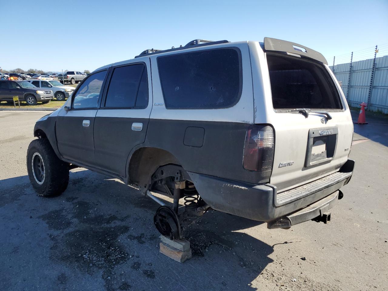 1998 Toyota 4Runner - Image 2