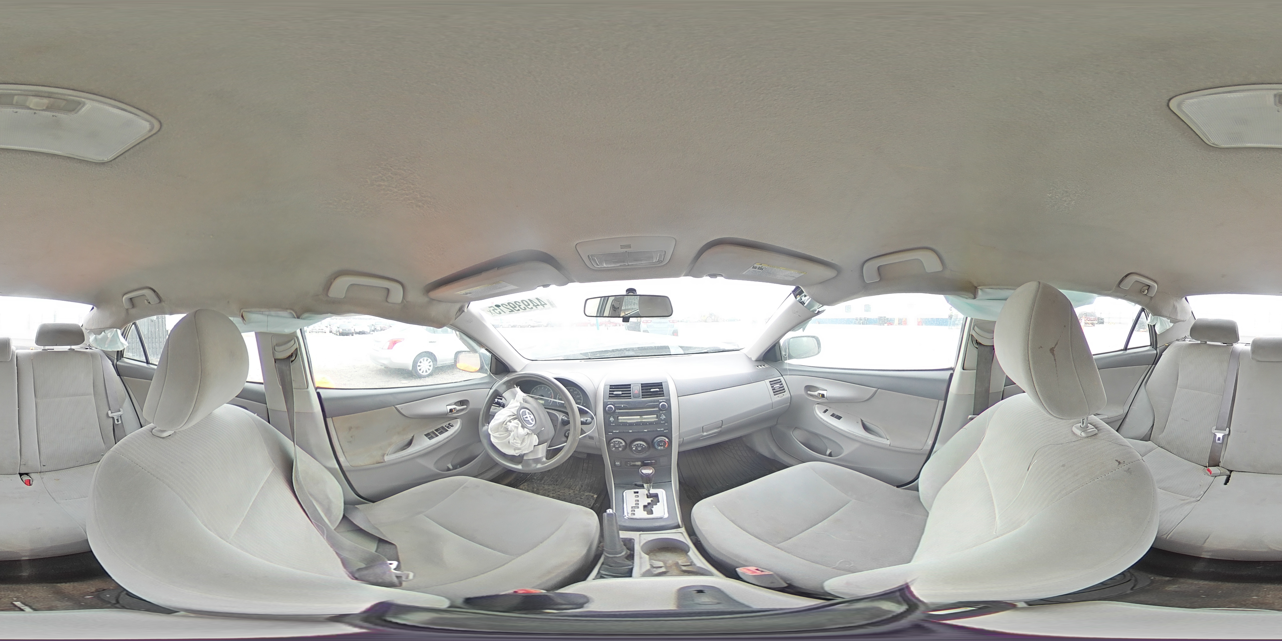 2010 Toyota Corolla - Image 12