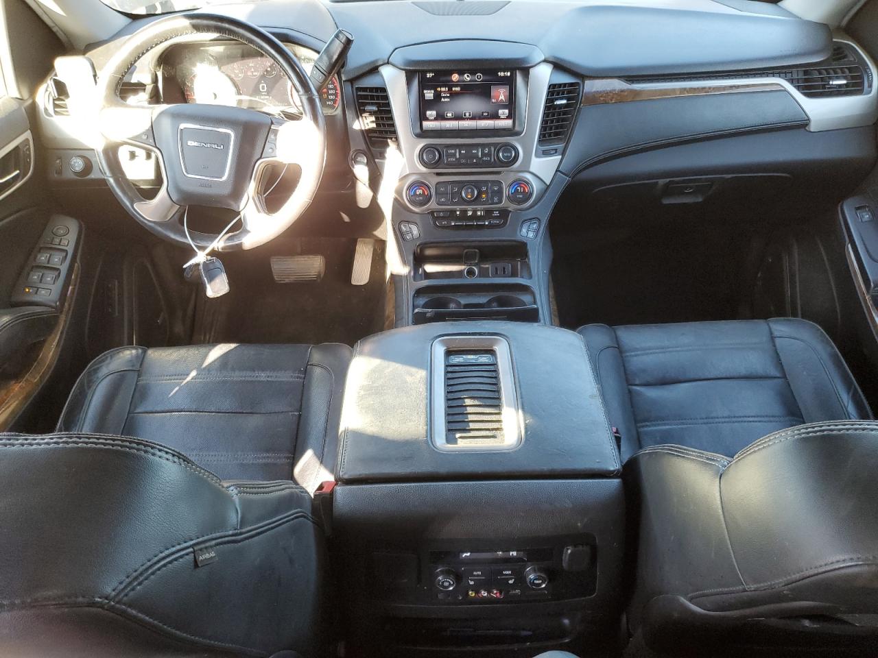 2015 GMC Yukon - Image 8