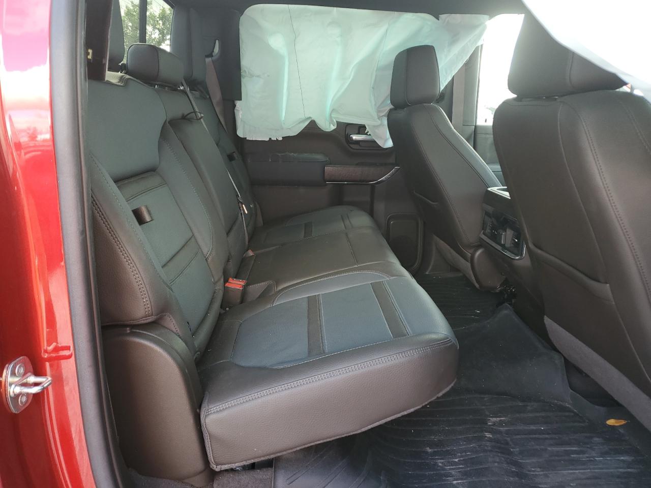 2022 GMC Sierra - Image 11