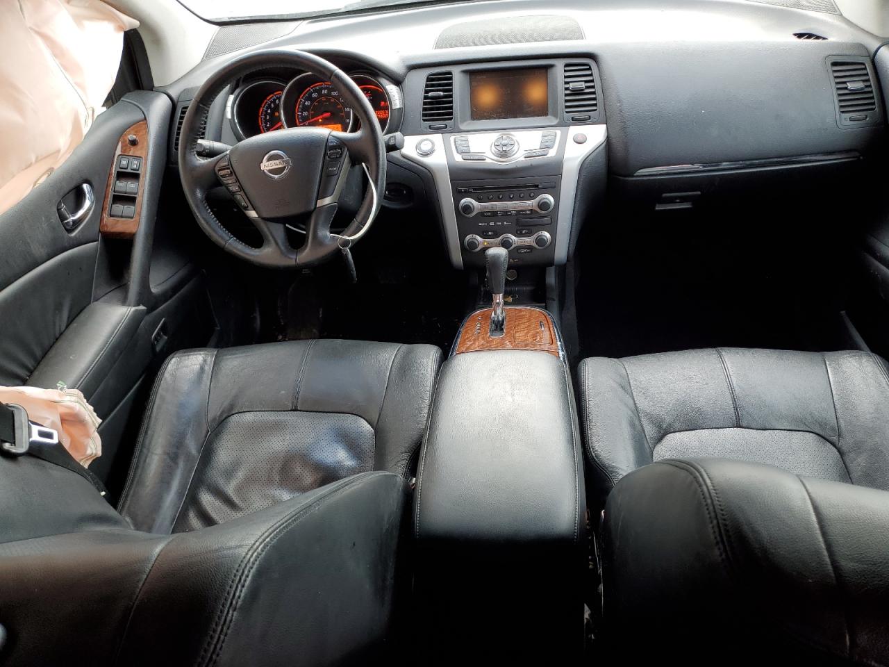 2010 Nissan Murano - Image 8