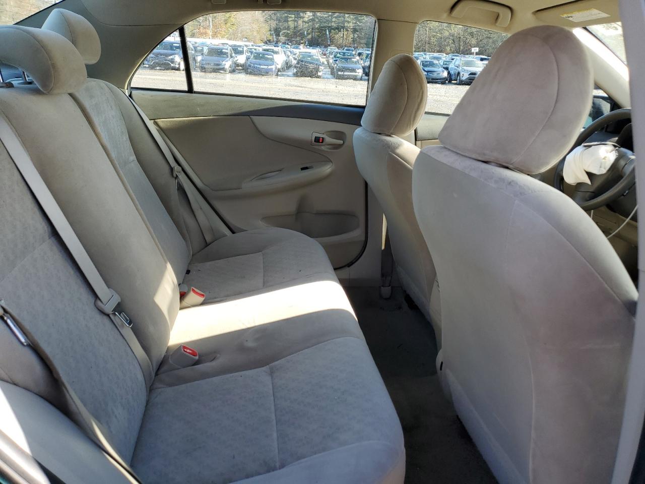 2009 Toyota Corolla - Image 10