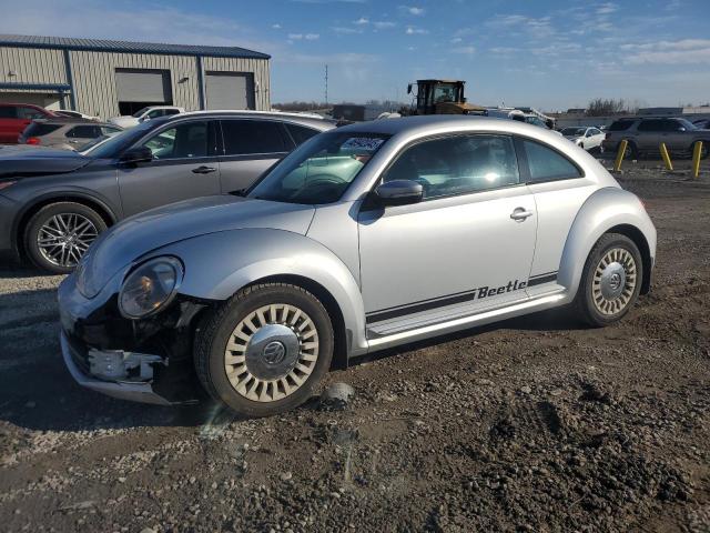 2013 Volkswagen Beetle 