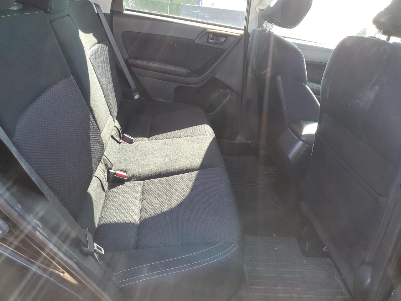 2017 Subaru Forester - Image 11
