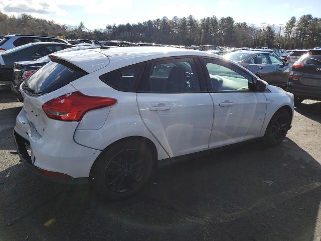 Hatchbacks FORD FOCUS 2016 Biały