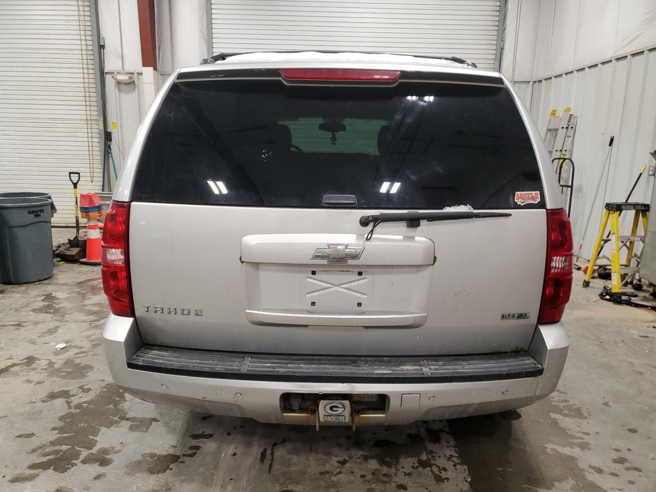 2010 Chevrolet Tahoe - Image 6