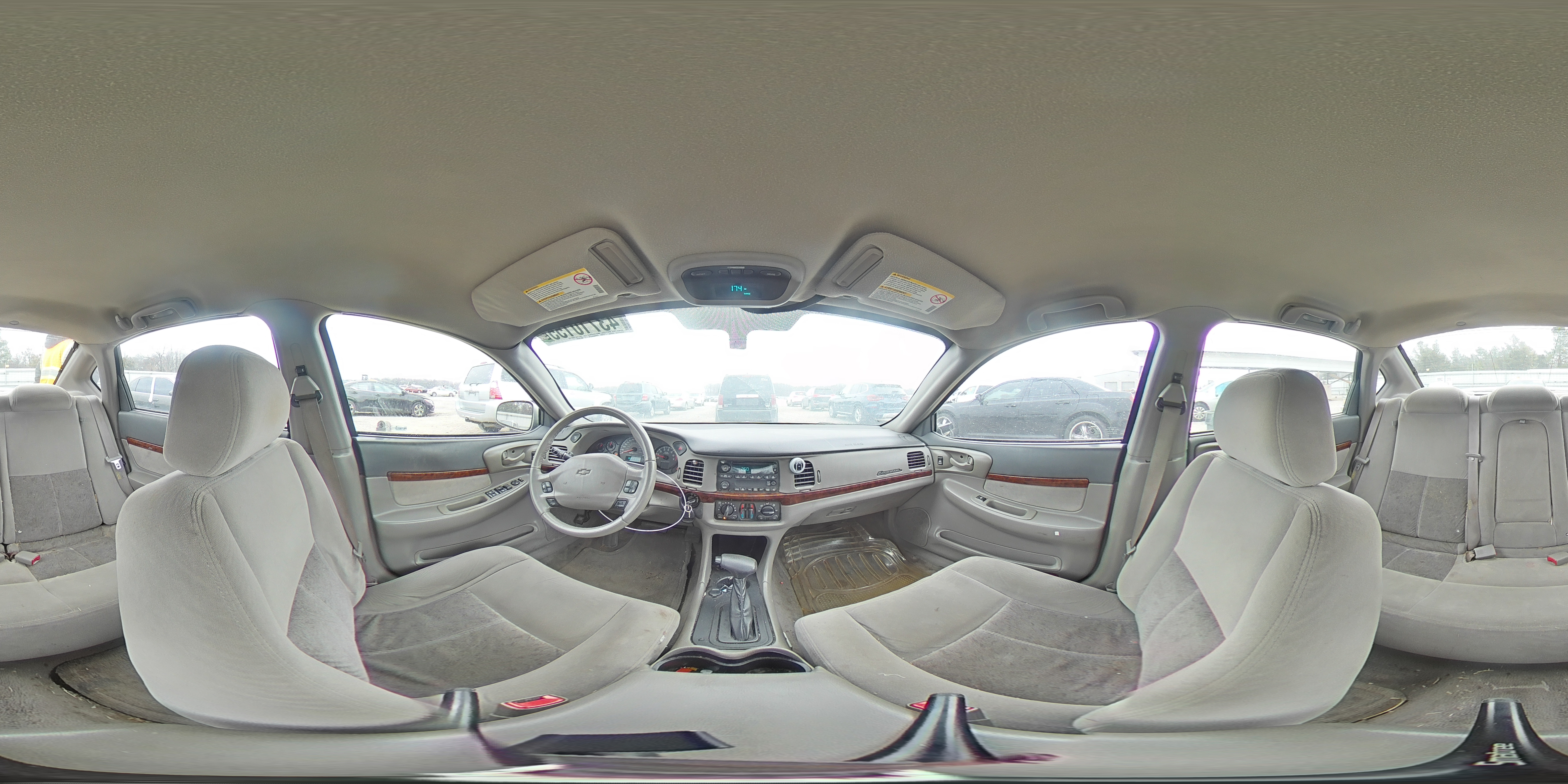 2005 Chevrolet Impala - Image 12