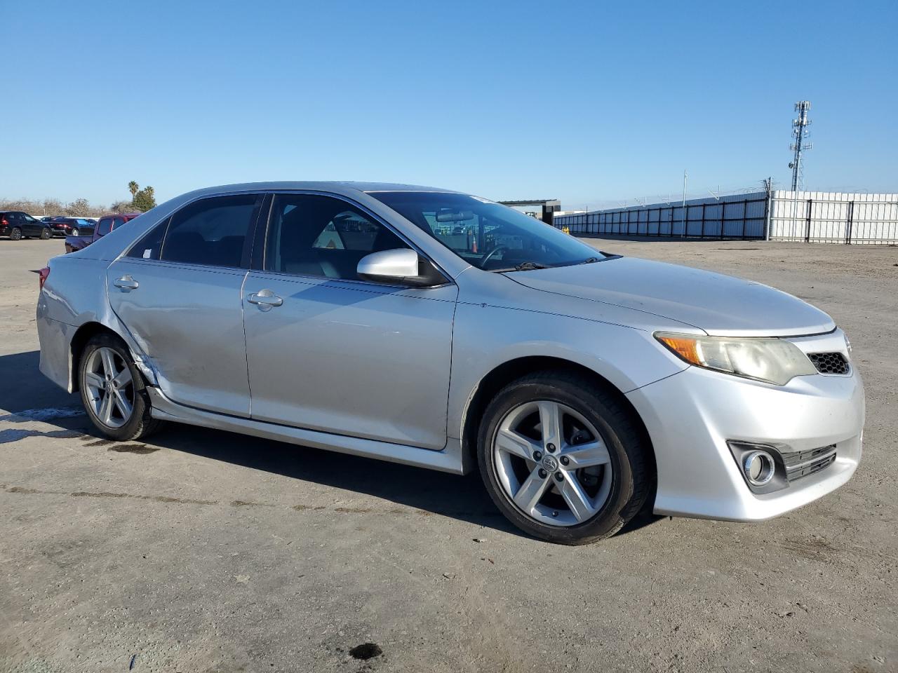 2012 Toyota Camry - Image 4
