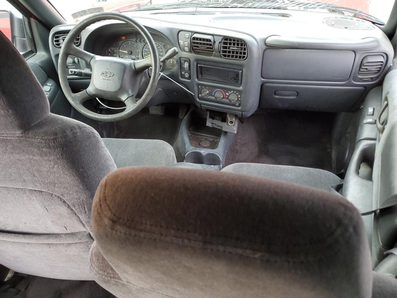 2000 Chevrolet Blazer - Image 8