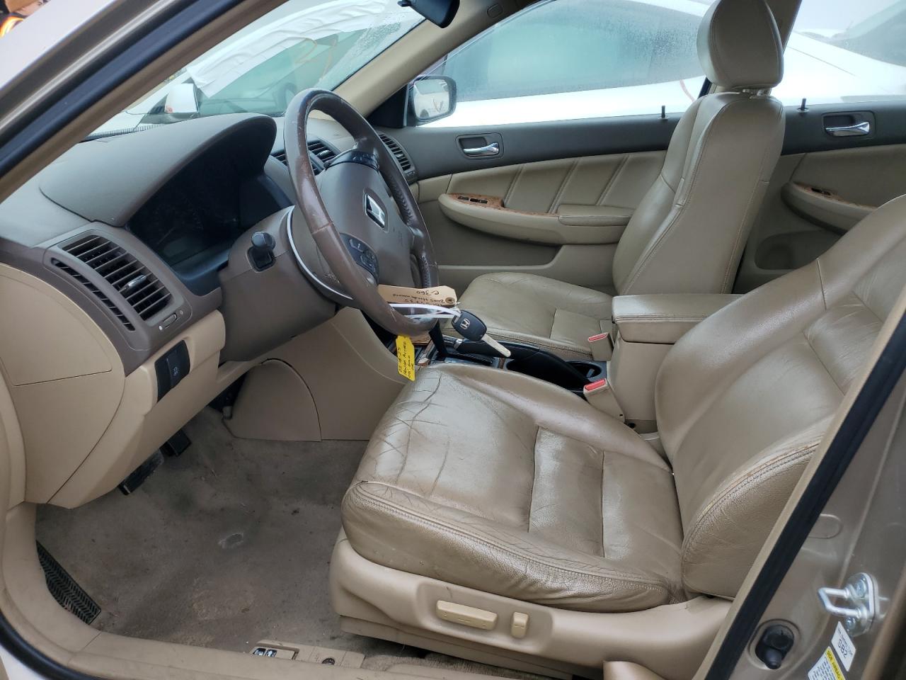 2005 Honda Accord - Image 7