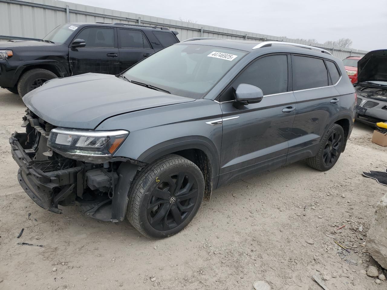2023 Volkswagen Taos Se for Sale in Kansas City, KS - Front End