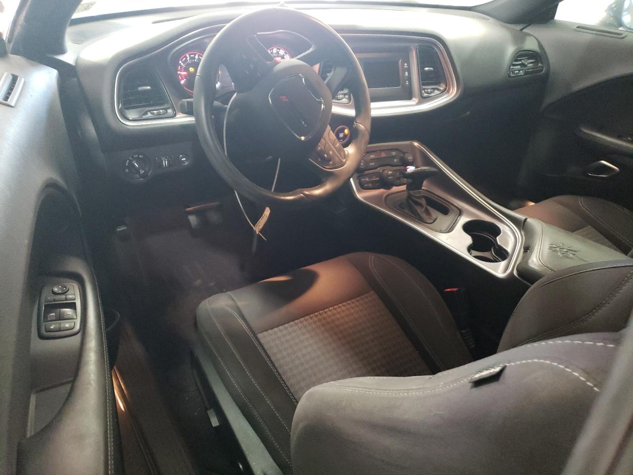 2017 Dodge Challenger - Image 8