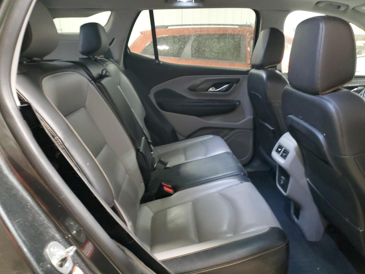 2021 GMC Terrain - Image 11