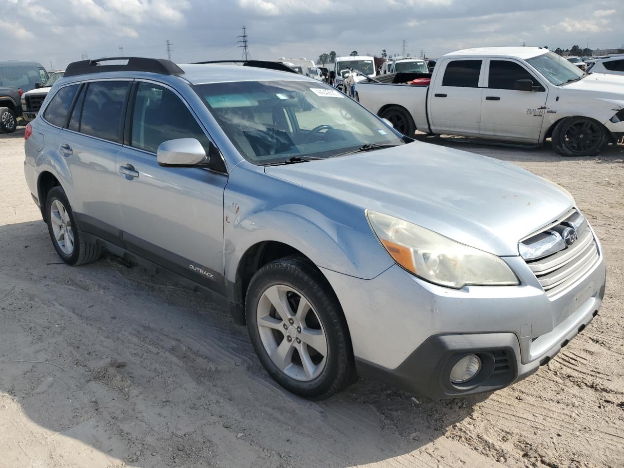 2014 Subaru Outback - Image 4