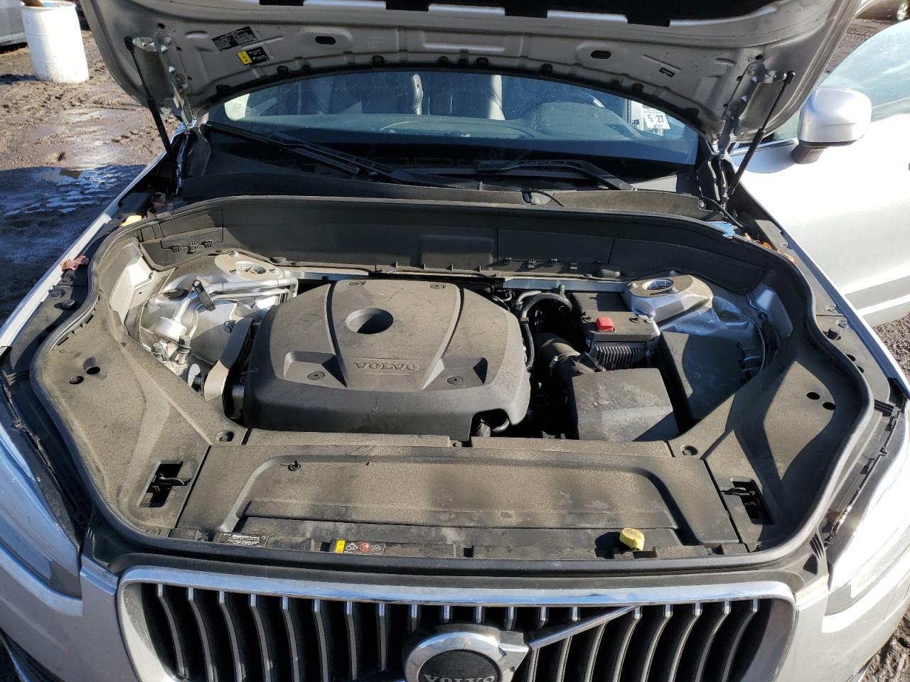 2022 Volvo XC90 - Image 14