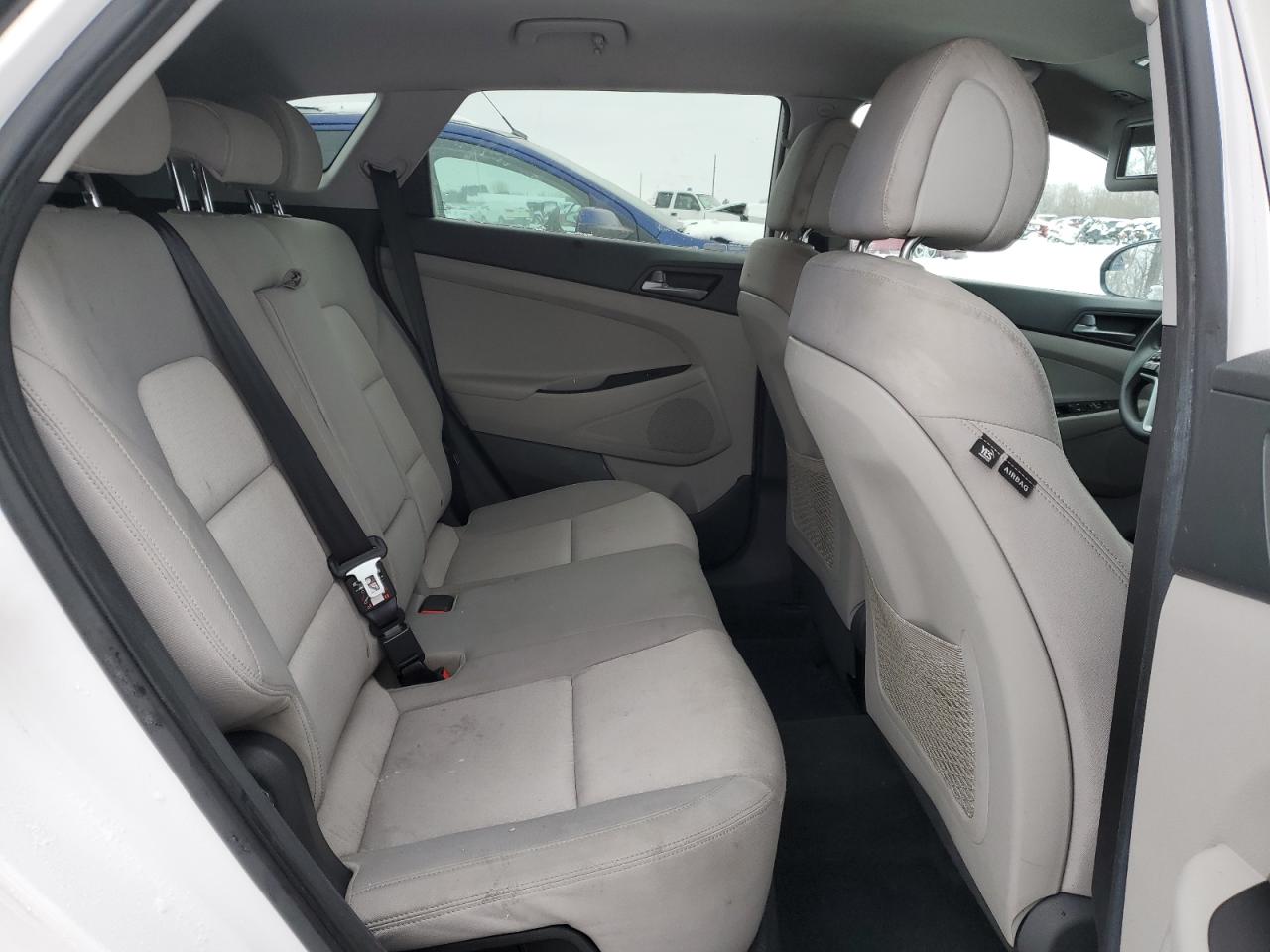 2017 Hyundai Tucson - Image 11