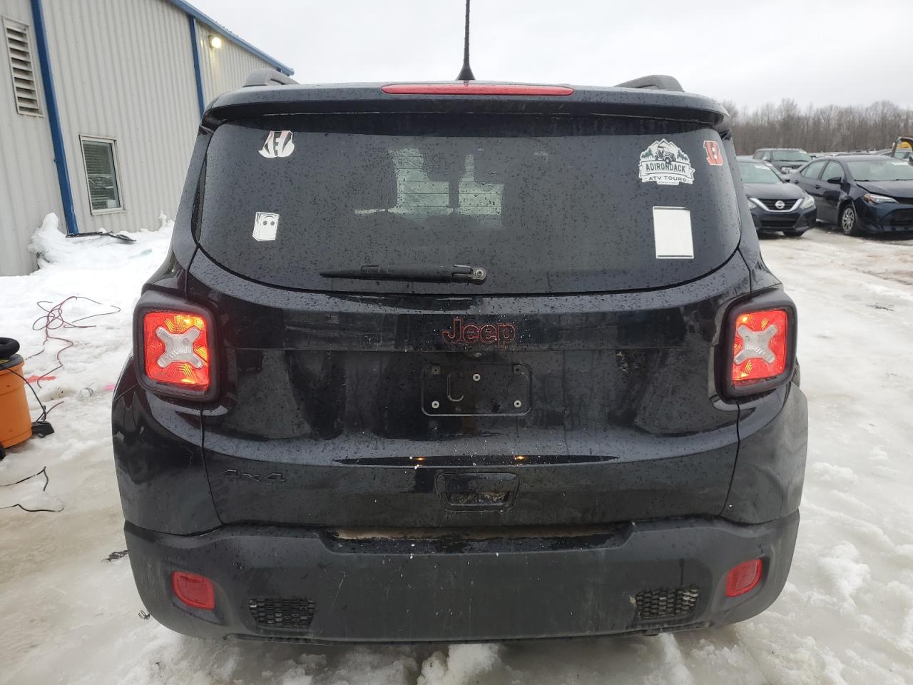 2020 Jeep Renegade - Image 6