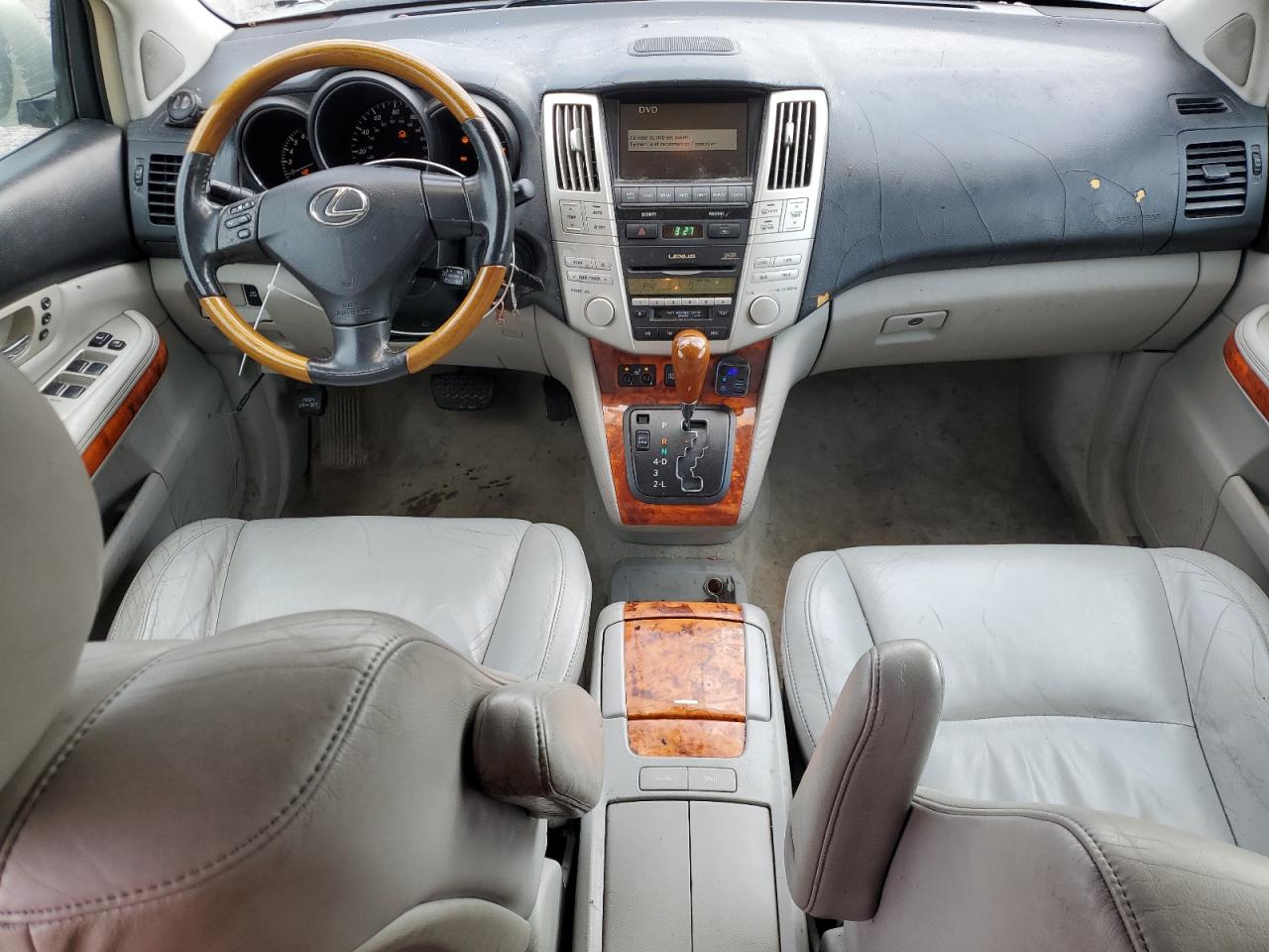 2004 Lexus RX - Image 8